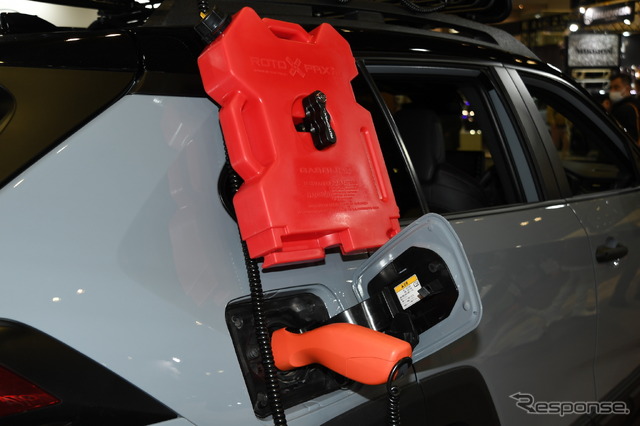 トヨタ RAV4 PHEV オフロードパッケージ(東京オートサロン2023)