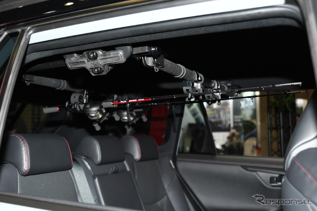 トヨタ RAV4 PHEV オフロードパッケージ(東京オートサロン2023)