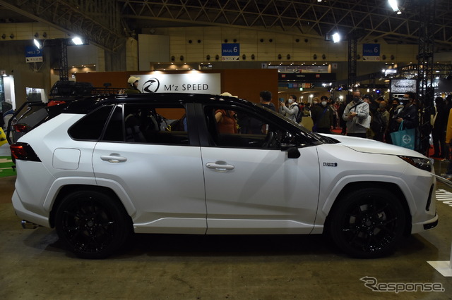 トヨタ RAV4 PHEV スポーティーパッケージ(東京オートサロン2023)