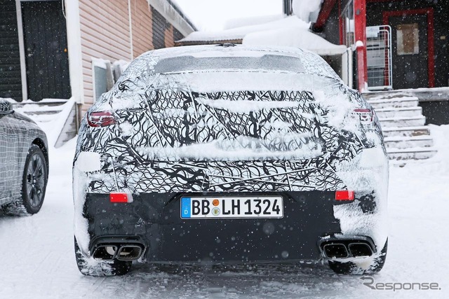 メルセデスAMG GLC63クーペ プロトタイプ(スクープ写真)