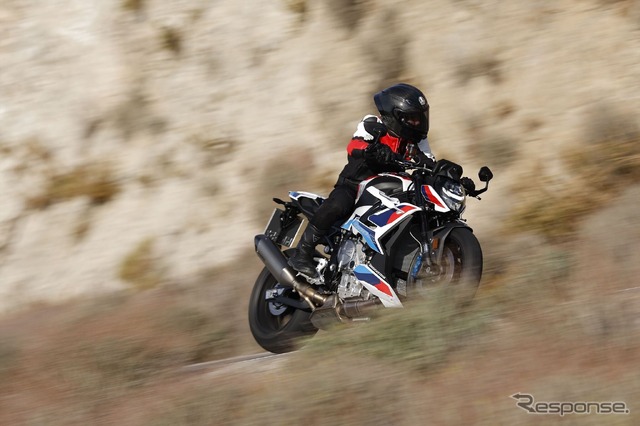 BMW M1000R