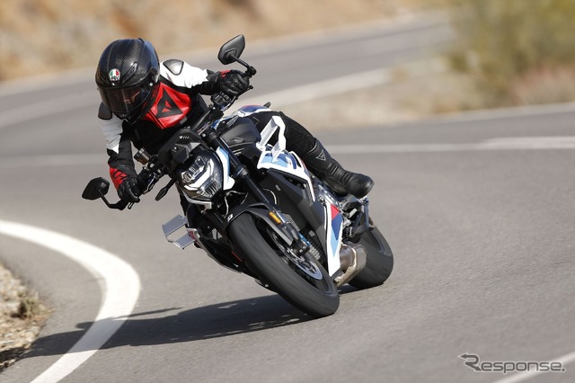 BMW M1000R