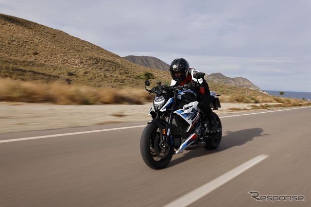BMW M1000R