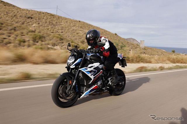 BMW M1000R