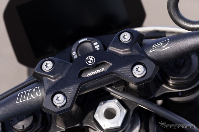 BMW M1000R