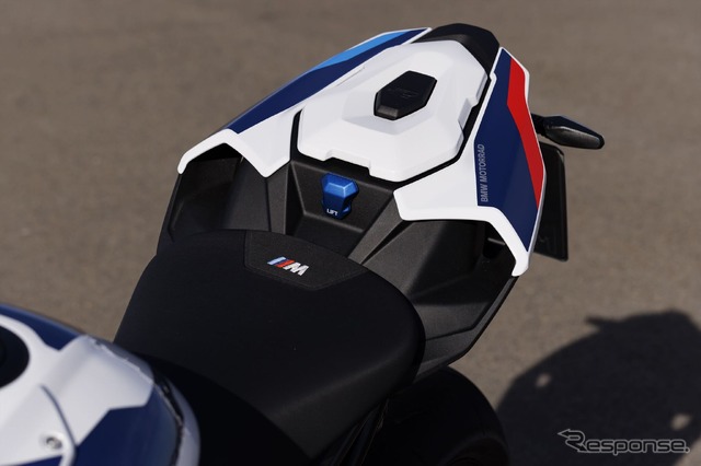 BMW M1000R