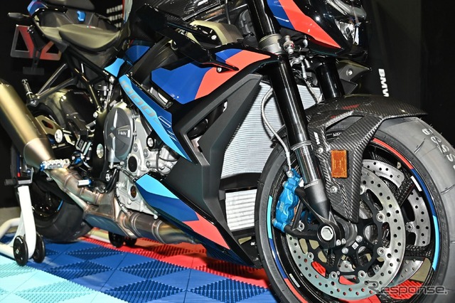 M 1000 R(M コンペティション パッケージ)(東京オートサロン2023)