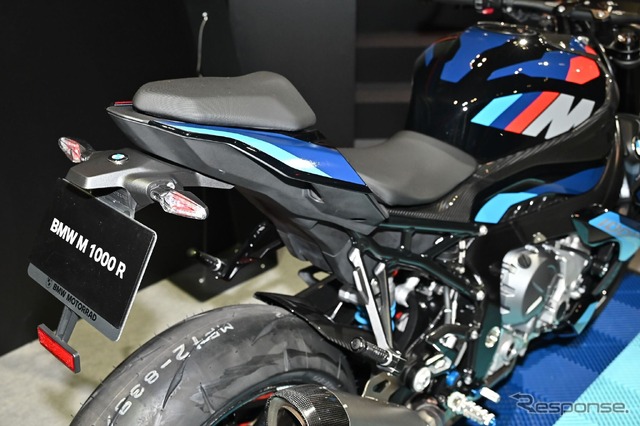 M 1000 R(M コンペティション パッケージ)(東京オートサロン2023)
