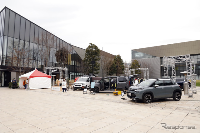 シトロエンの展示イベント(立川グリーンスプリングス)