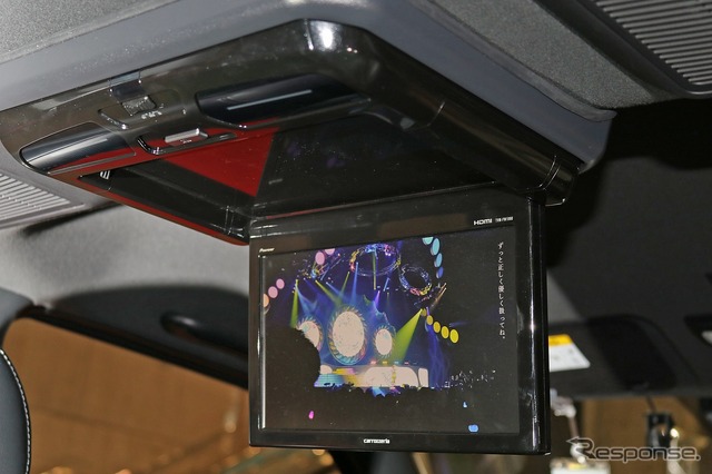 車内Wi-Fiを装備したcarrozzeria最新楽ナビ搭載キャンピングカーを展示…ジャパンキャンピングカーショー2023