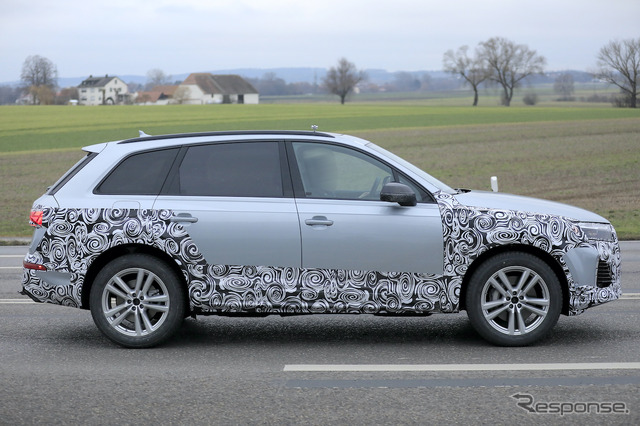 アウディ Q7 改良新型プロトタイプ(スクープ写真)