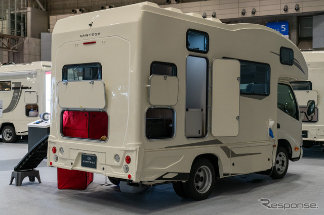 ペットの家族化が生み出す新しいキャンピングカー市場…ジャパンキャンピングカーショー2023