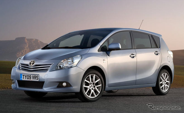 【ジュネーブモーターショー09】トヨタの小型MPV、新型 ヴァーソ 登場