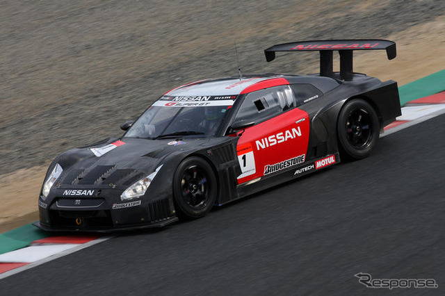 日産、09年モータースポーツ活動を発表…GT500に4台