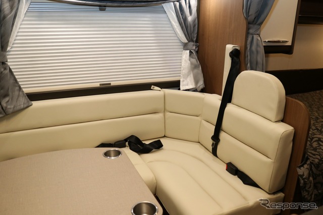 RVトラスト TR550L Bolero-V.MAX