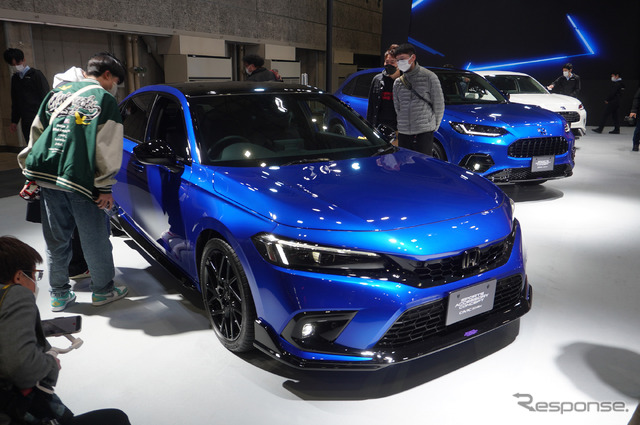 ホンダアクセスのシビックとZR-V（大阪オートメッセ2023）