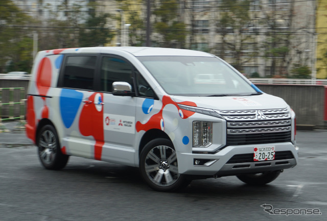 三菱 デリカD:5 大阪・関西万博公式 ラッピング車両(大阪オートメッセ2023)