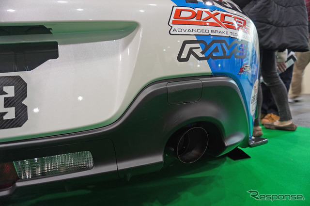 近畿大学体育会自動車部「KINDAI BIG BLUE RACING」のGR86(大阪オートメッセ2023)