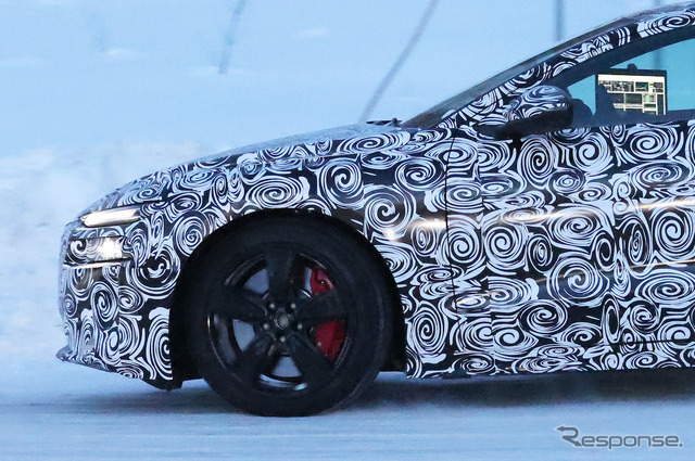 アウディ RS6 e-tron プロトタイプ(スクープ写真)