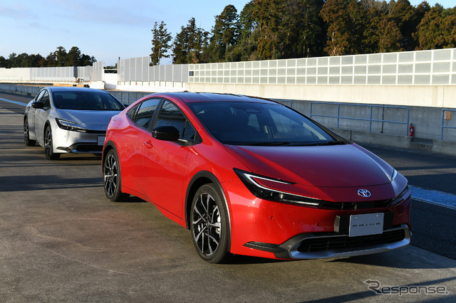 トヨタ プリウスPHEV(プロトタイプ)
