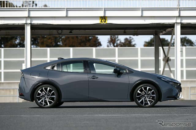 トヨタ プリウスPHEV(プロトタイプ)