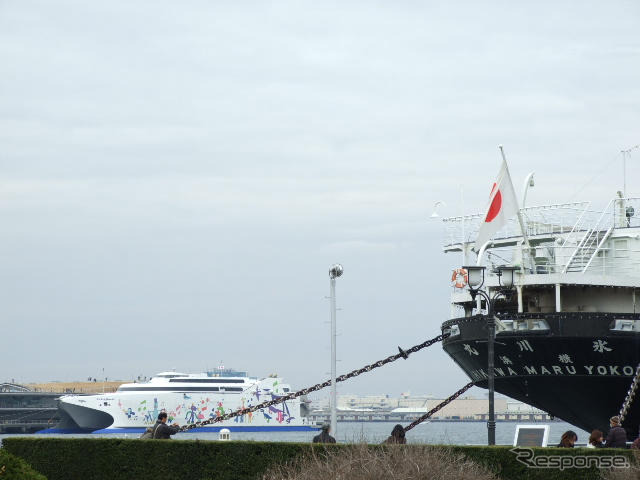 ［写真蔵］高速フェリー ナッチャンWorld---横浜