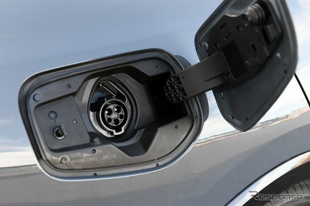 トヨタ プリウスPHEV プロトタイプ
