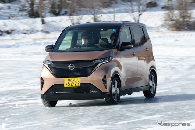 日産 サクラ(NISSAN Intelligent Winter Drive)