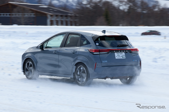 日産 ノートe-POWER(NISSAN Intelligent Winter Drive)