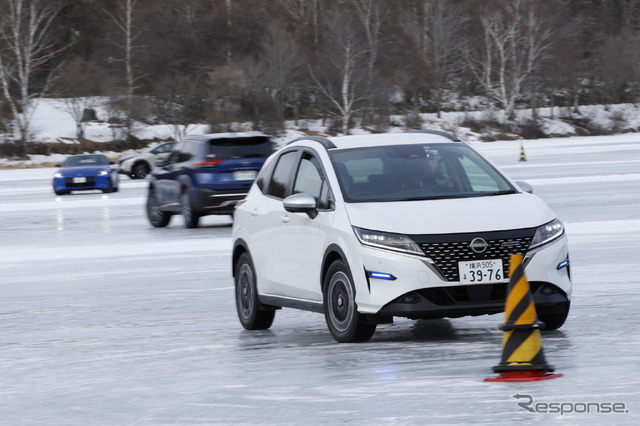 日産 ノートe-POWER(NISSAN Intelligent Winter Drive)