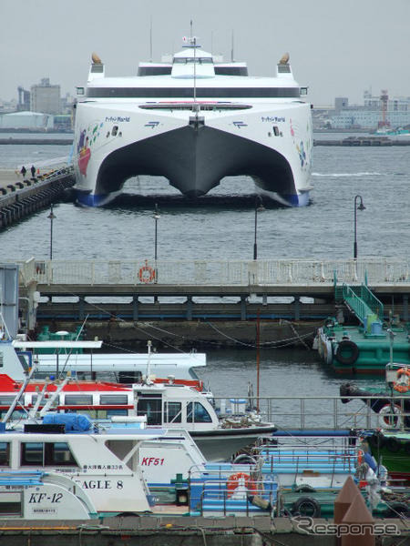 ［写真蔵］高速フェリー ナッチャンWorld---横浜