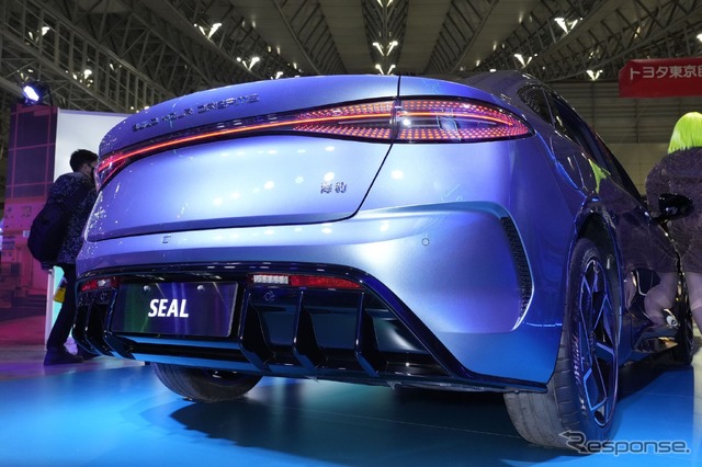 BYD シール(東京オートサロン2023)