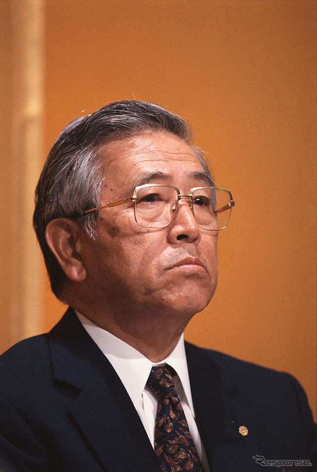 6代目社長:豊田章一郎氏