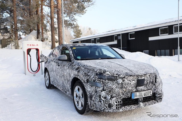 BMW iX2 市販型プロトタイプ(スクープ写真)