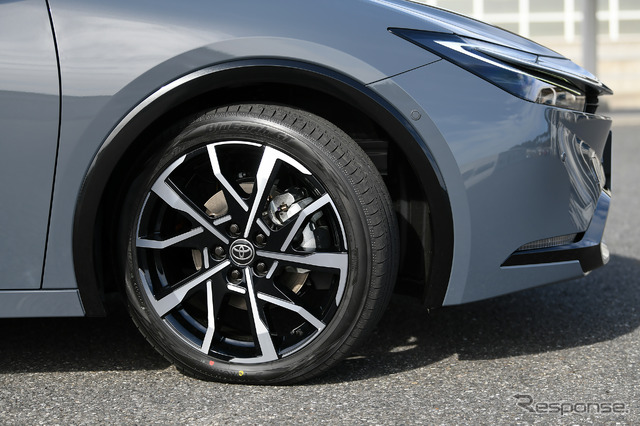 トヨタ プリウス PHEV(プロトタイプ)