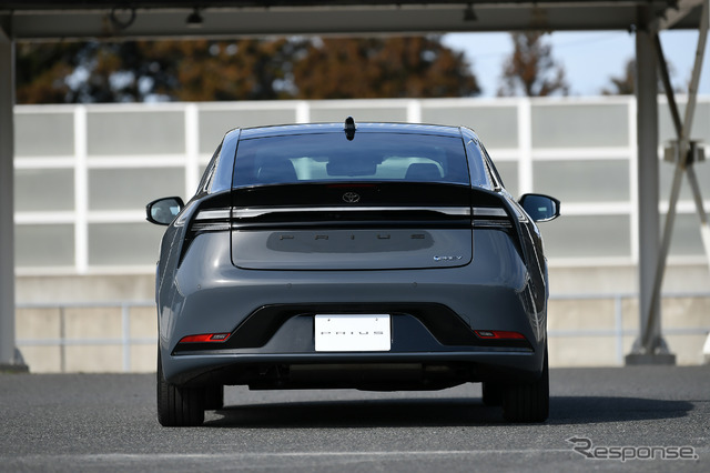 トヨタ プリウス PHEV(プロトタイプ)