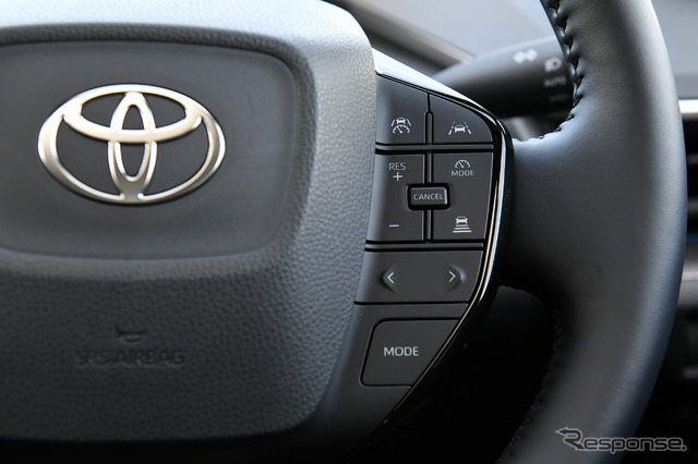 トヨタ プリウス PHEV(プロトタイプ)