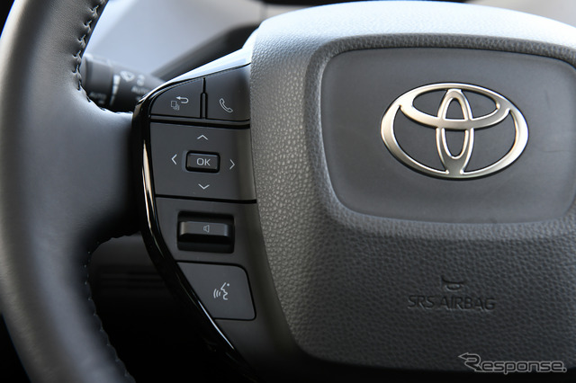 トヨタ プリウス PHEV(プロトタイプ)