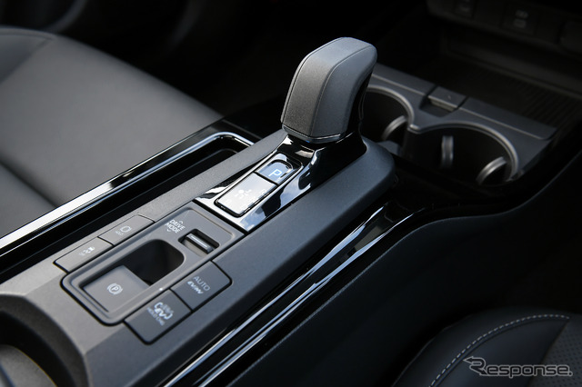 トヨタ プリウス PHEV(プロトタイプ)