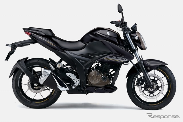 スズキ ジクサー250(マットブラック)