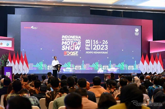 インドネシア/ジャカルタで2月16日(現地時間)に開催されたIIMS2023。オープニングセレモニーではジョコ大統領が出席した