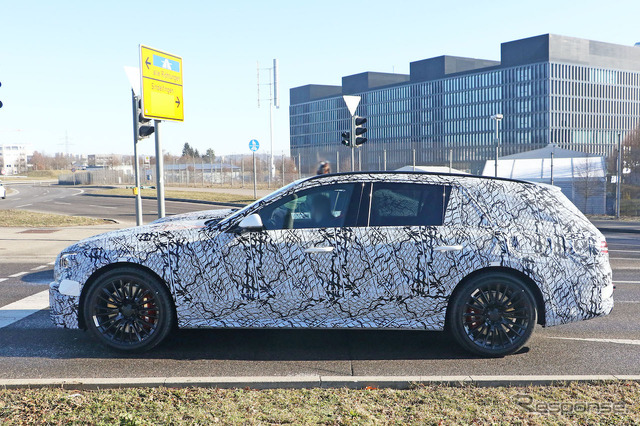 メルセデスAMG E53 ステーションワゴン 次期型プロトタイプ(スクープ写真)