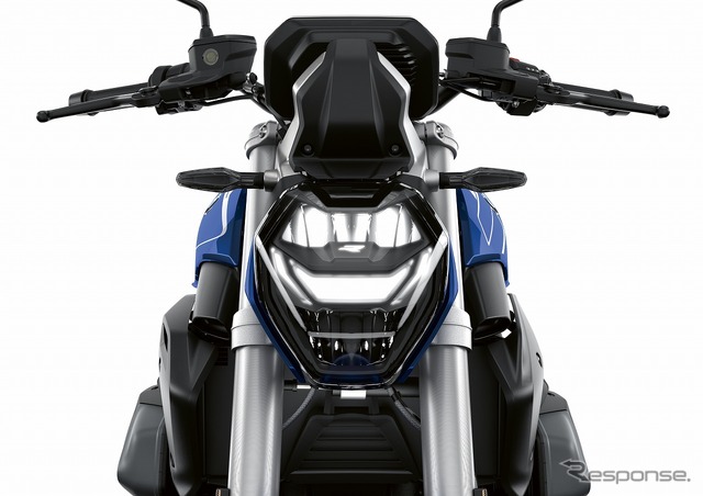 BMW R1250R アダプティブLEDヘッドライト