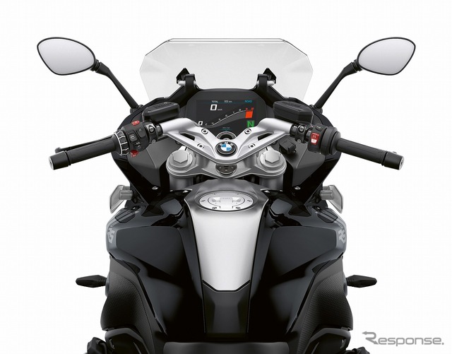 BMW R1250RS(トリプルブラック)