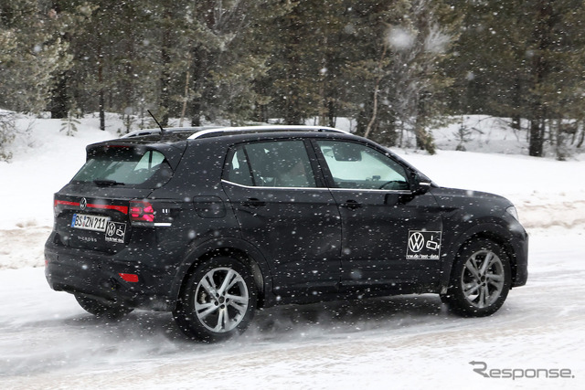 VW T-Cross 改良新型プロトタイプ(スクープ写真)