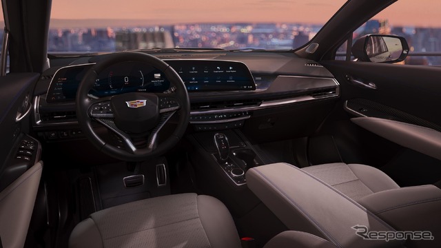 キャデラック XT4 改良新型