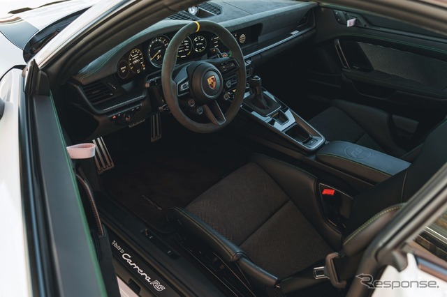 ポルシェ 911 GT3 RS 新型の「トリビュートtoカレラRSパッケージ」