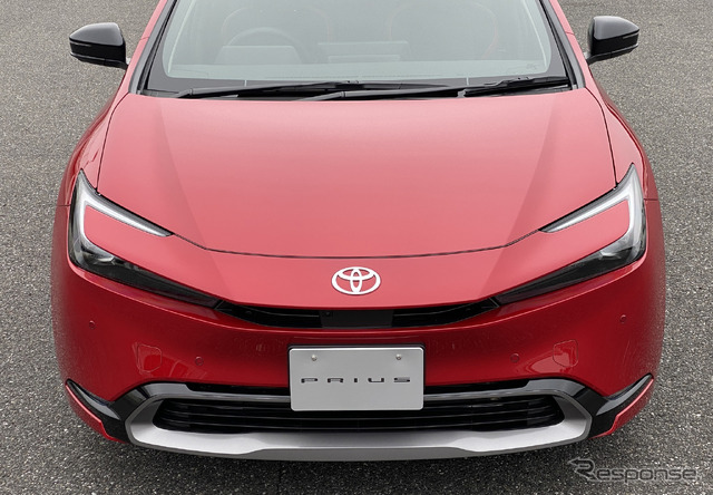 今後もいろいろな車種に採用されそうな「ハンマーヘッド」だが、そのなかでプリウスは「いちばんシンプルなハンマーヘッドを目指した」という。