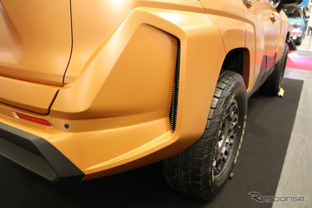 クセ強すぎなRAV4、突き抜けて格好良すぎる!…大阪オートメッセ2023