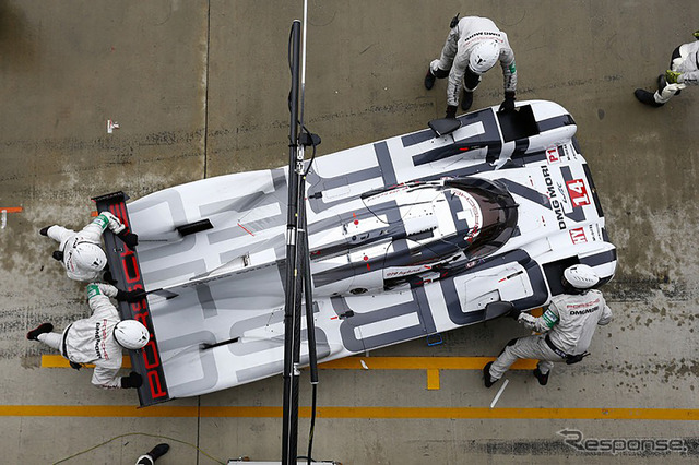 2014年にルマン24時間レースを走ったポルシェ919ハイブリッド
